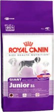 Royal canin Kom. Giant Junior  15kg